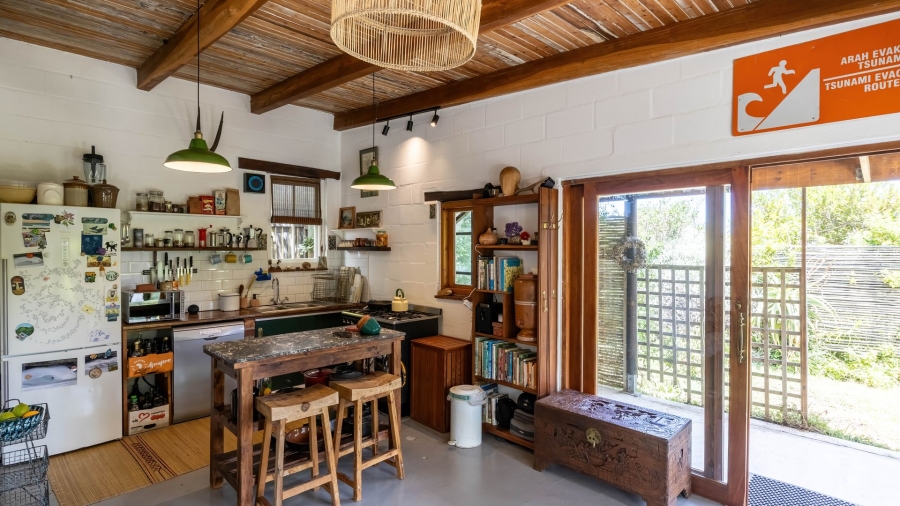 4 Bedroom Property for Sale in San Michel Western Cape